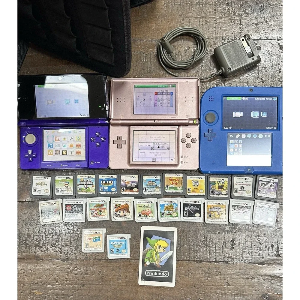 Nintendo 3DS Lot 3 Systems 23 Games Zelda Mario Kart DS 2DS Charger Case